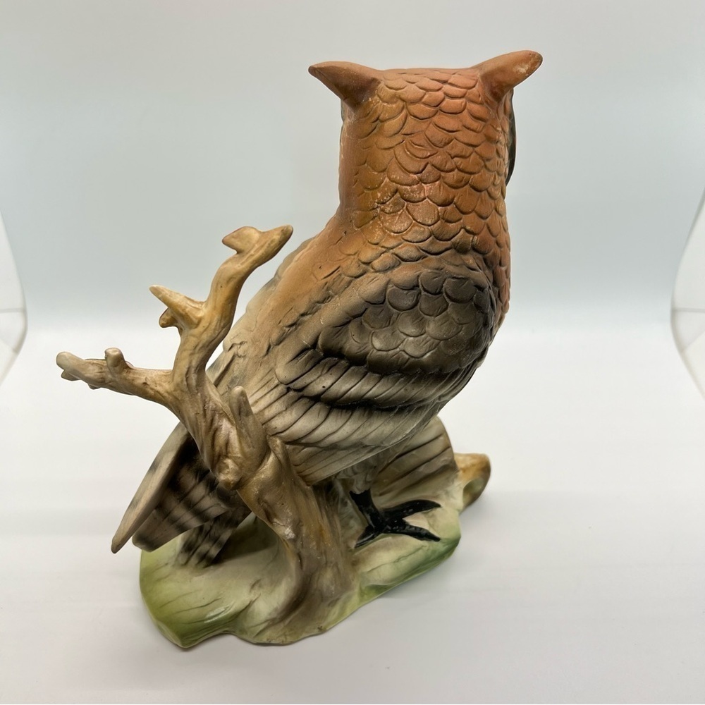 Vintage Great Horned Owl Ceramic Figurine Enesco Japan E-1450 8”x6” EUC - Picture 5 of 8